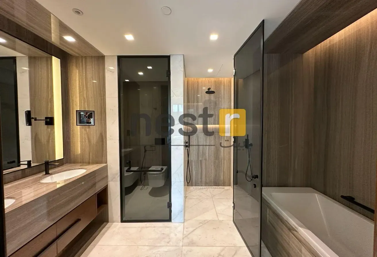 Luxury 3 Bedroom Apartment | Spacious Layout