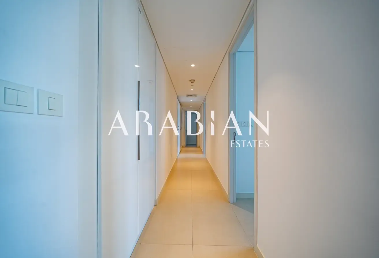 Exclusive | Full Sea View | Luxury Living