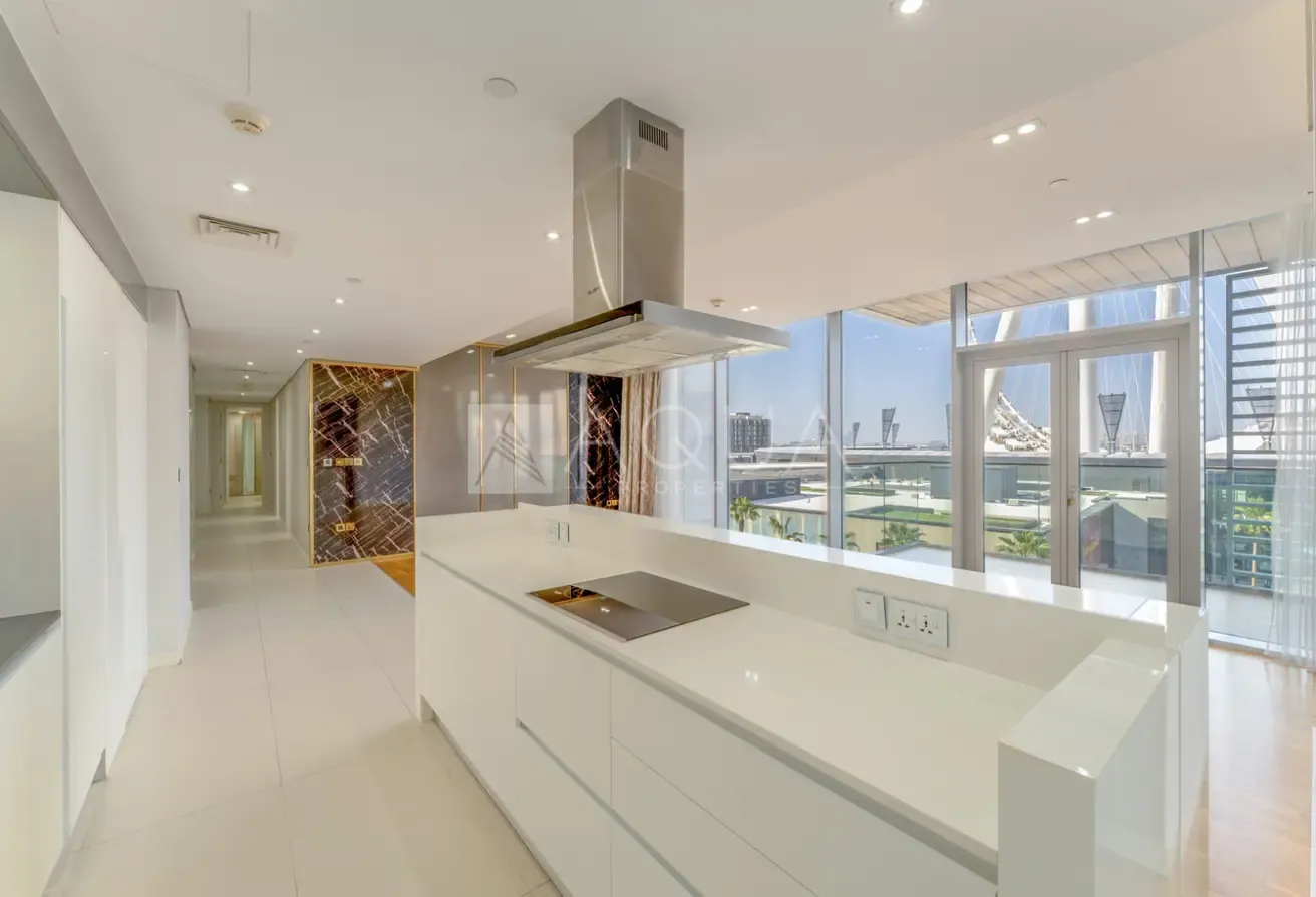 Full Ain view | Vacant | Move in Ready