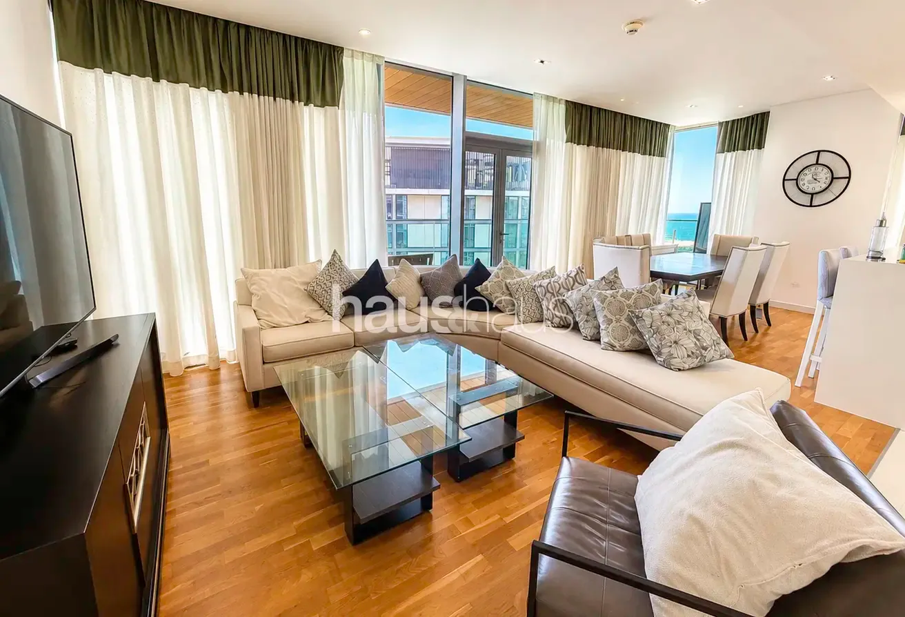 Corner Unit | Sea Views | Luxury Furnished 3BR+M