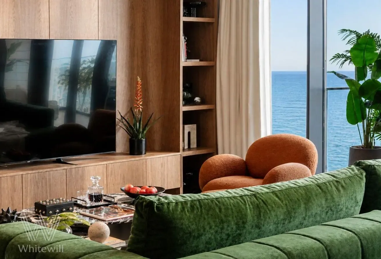 Upgraded Unit with Full Sea View | 3Br+Maids