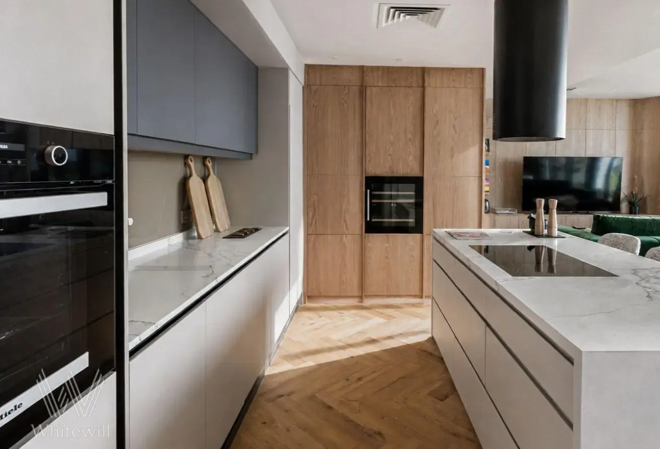 Upgraded Unit with Full Sea View | 3Br+Maids