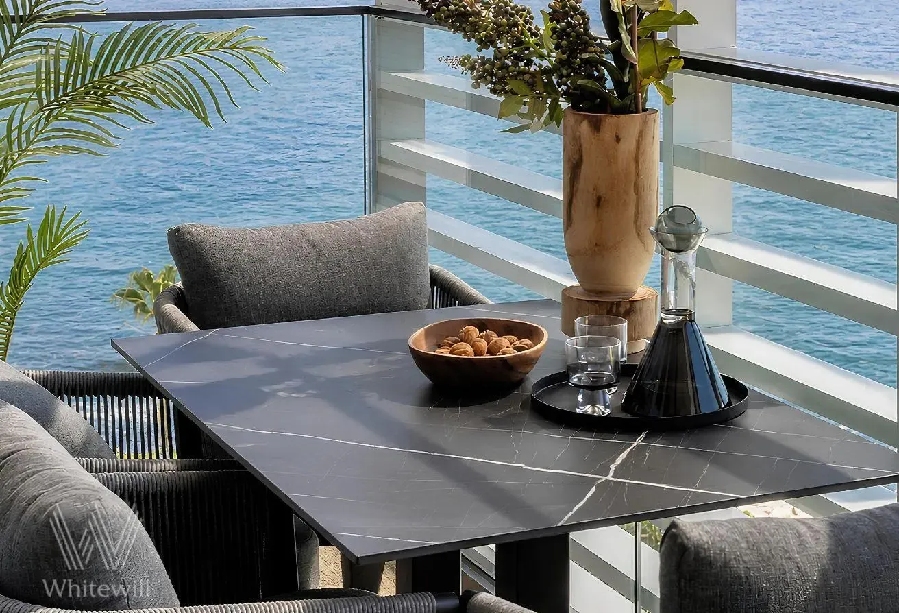 Upgraded Unit with Full Sea View | 3Br+Maids