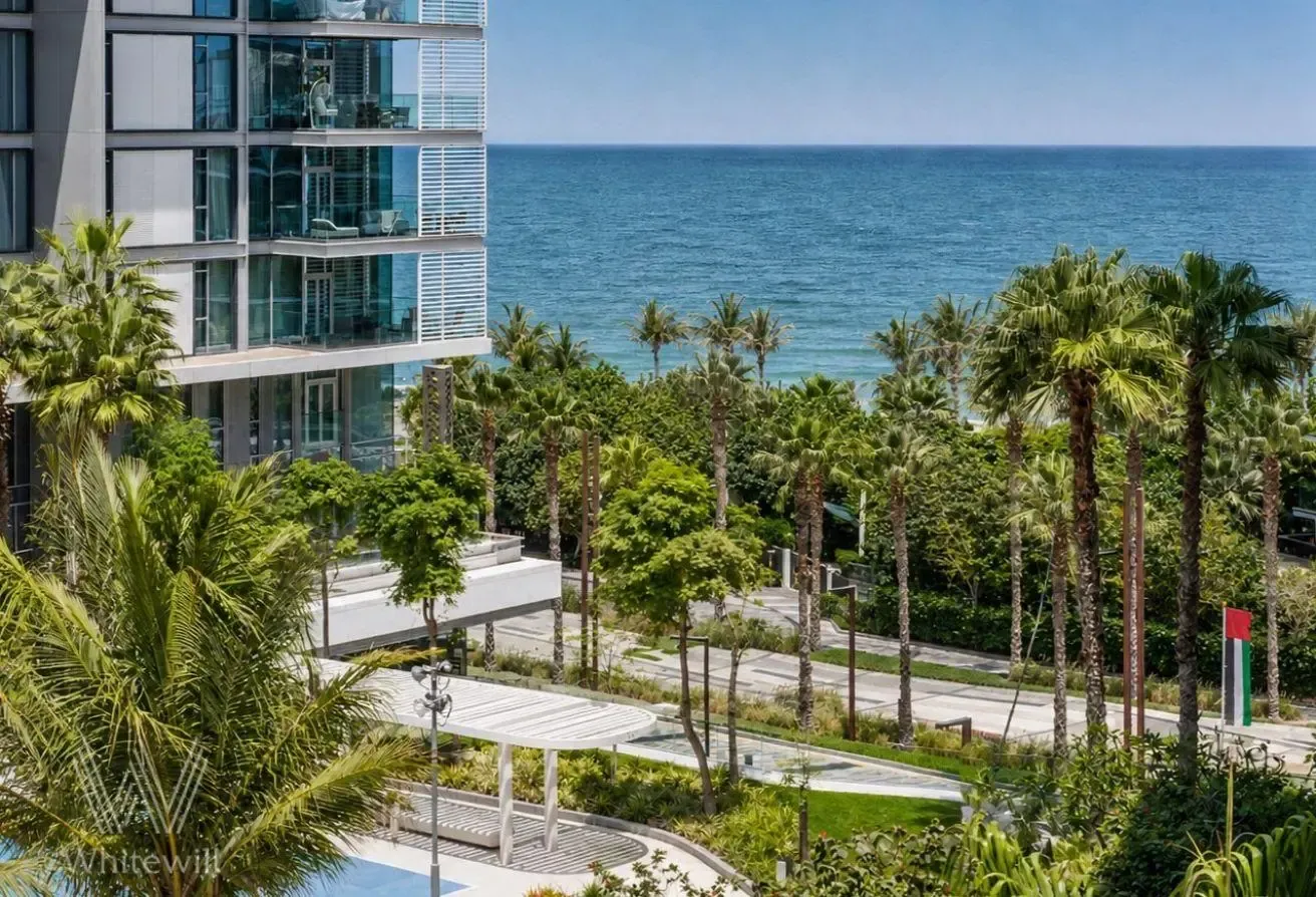 Upgraded Unit with Full Sea View | 3Br+Maids