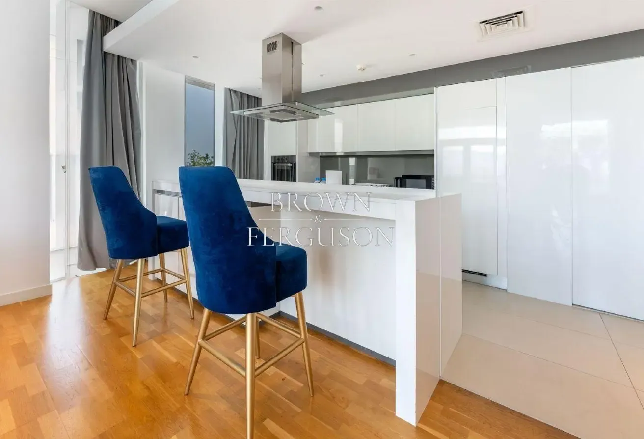 3 BEDROOM PLUS MAID| STUNNING VIEW
