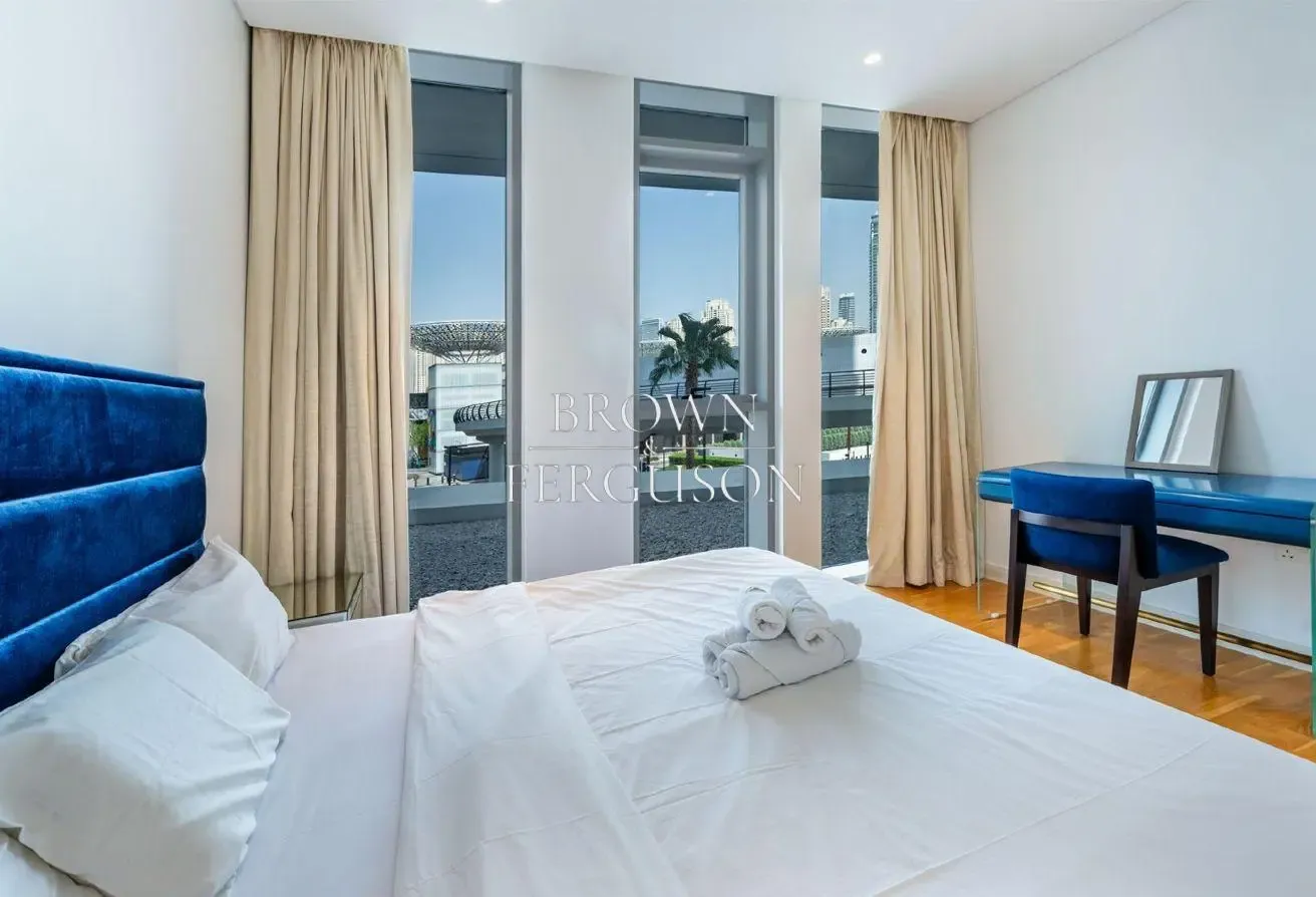 3 BEDROOM PLUS MAID| STUNNING VIEW