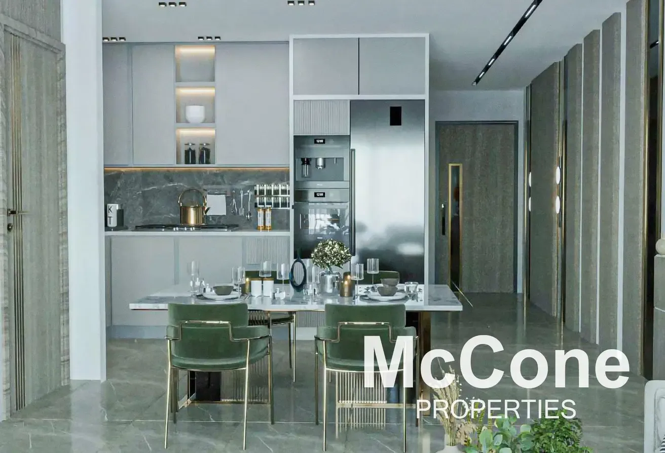 Multiple Options | Large Layout | Near Handover