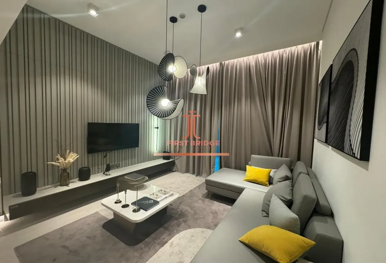 Creek and Lagoon View| Above 50th Floor| Luxury Living