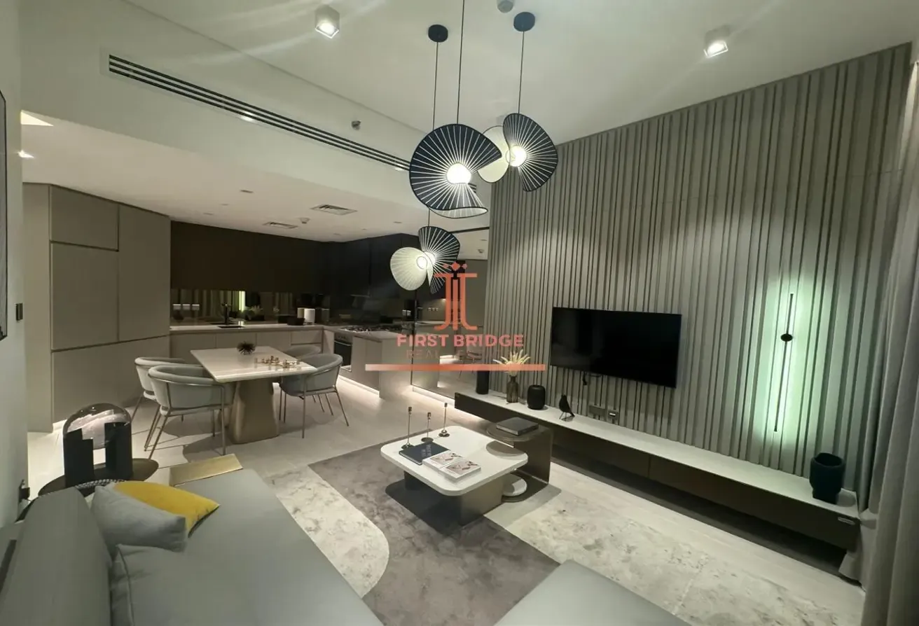 Creek and Lagoon View| Above 50th Floor| Luxury Living