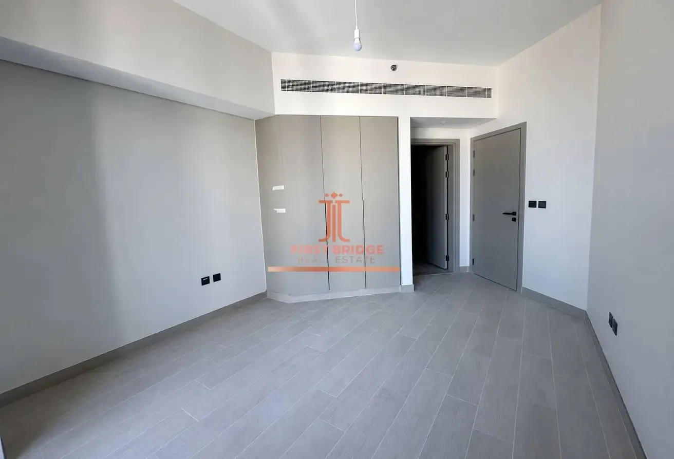 Creek View |  Lagoon View | Semi Furnished