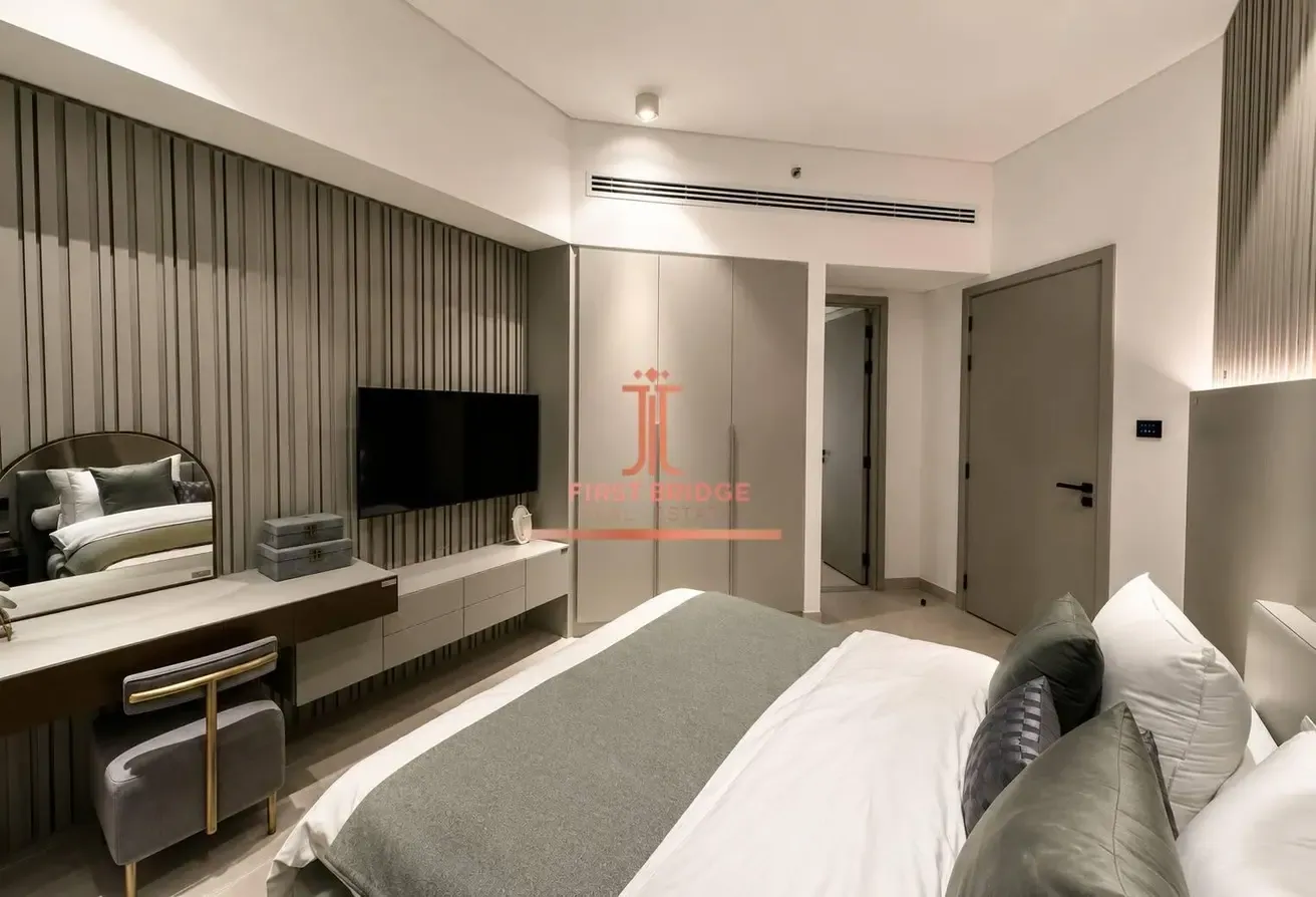 Creek View |  Lagoon View | Semi Furnished