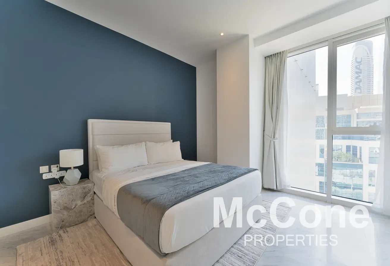 Burj View | Vacant | Close to Mall | No Balcony