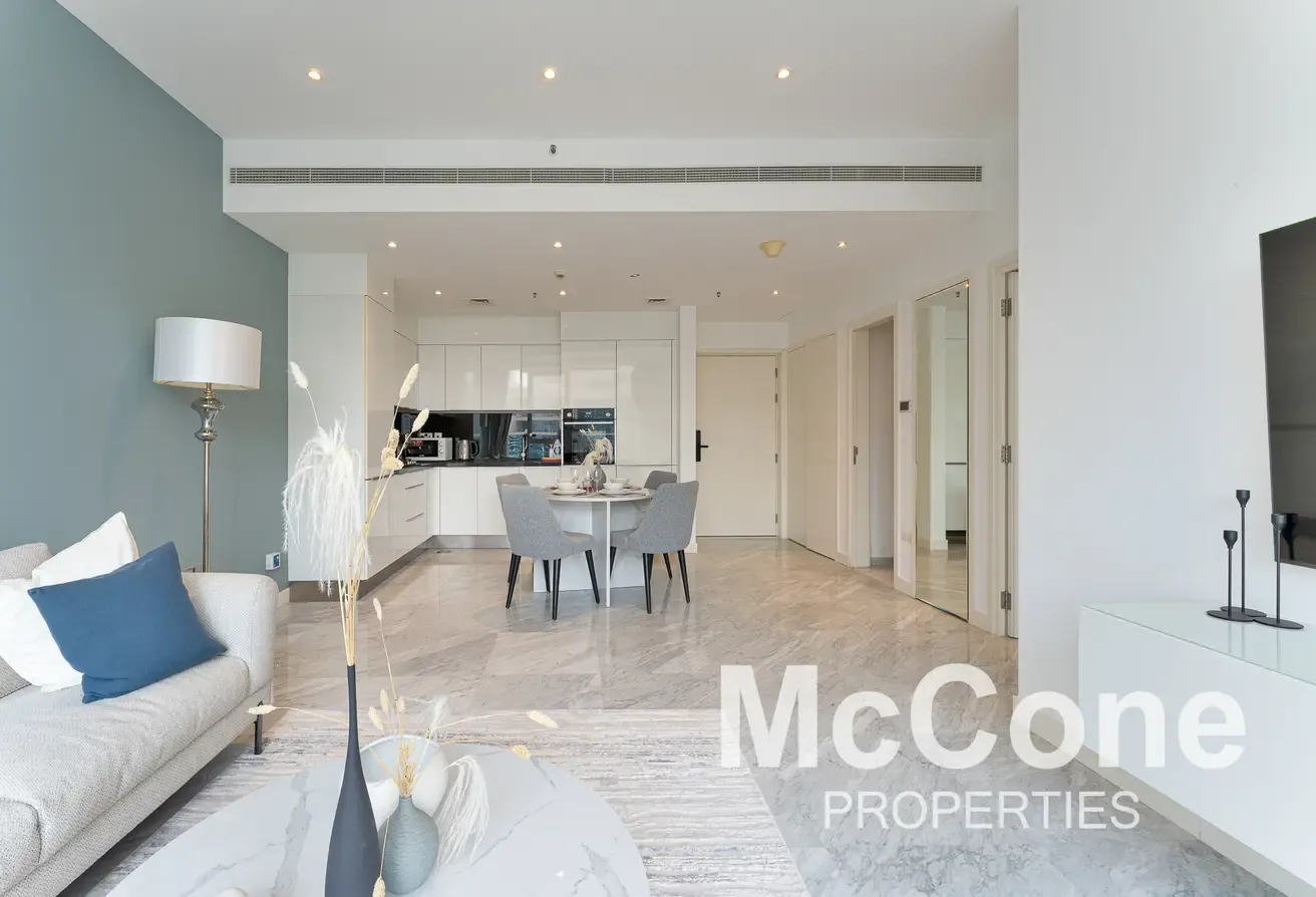 Burj View | Vacant | Close to Mall | No Balcony
