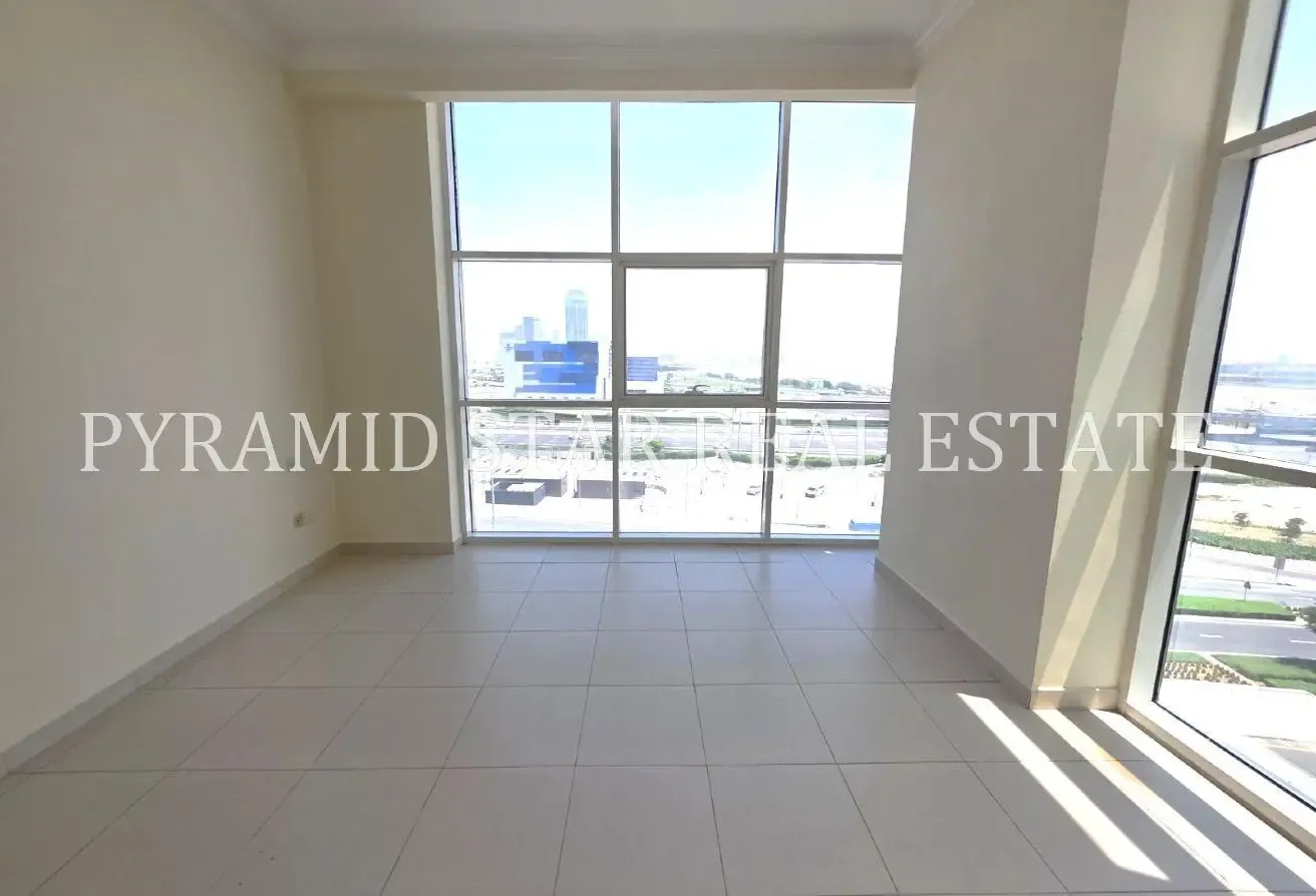 Spacious Home in Business Bay | 1BR | AED 68K
