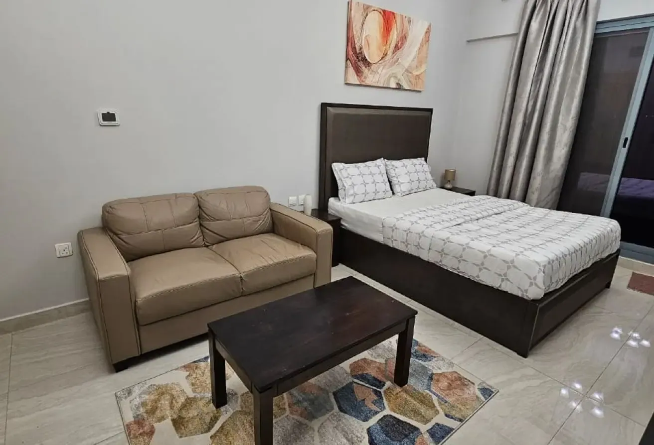 HIGHER FLOOR-FURNISHED STUDIO-PRIME LOCATION
