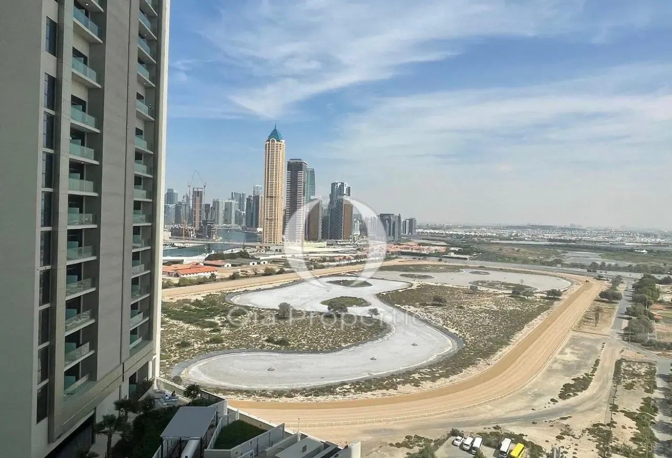 Spacious 2BR Apartment | Prime City Location