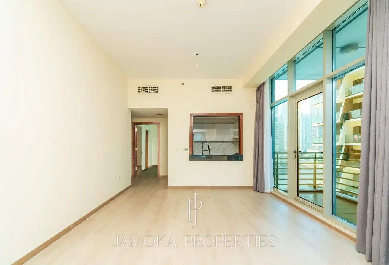 Burj Khalifa View | Vacant | Prime Location