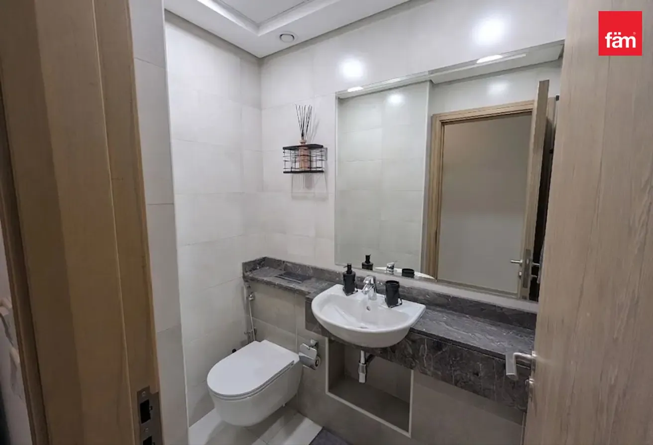 Furnished 1br | Canal Views | Business Bay