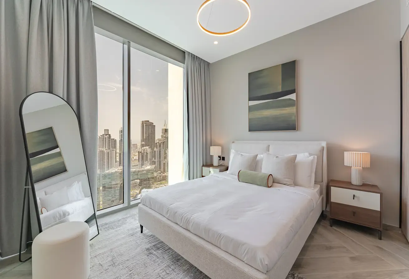 Exclusive | Top Floor | Excellent Furnishings