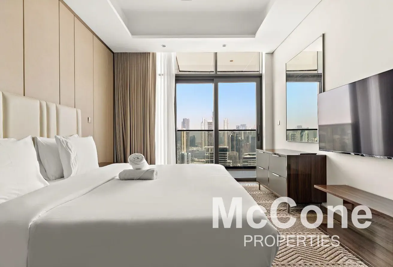 Fully Furnished | Burj View | Near Al Khail Exit