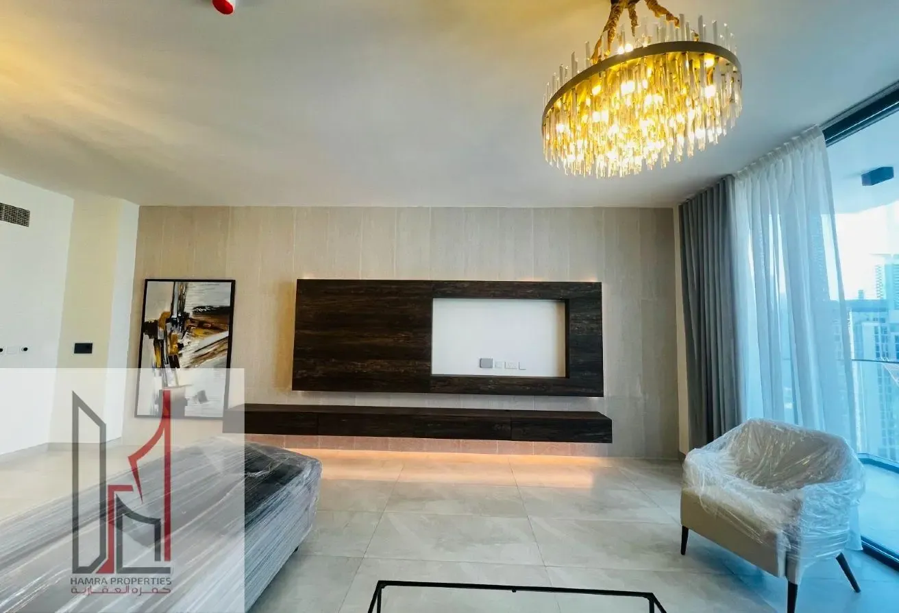 LUXURY 3 BR W MAIDl HIGH FLOOR l PARTIAL BURJ VIEW