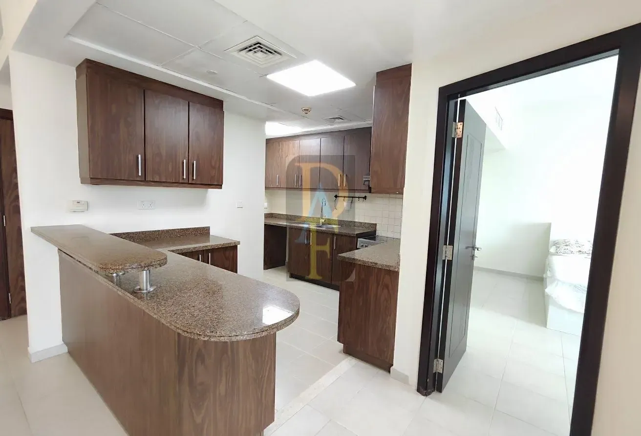 Burj View | Bright |Studio-Converted APT |Nr Metro