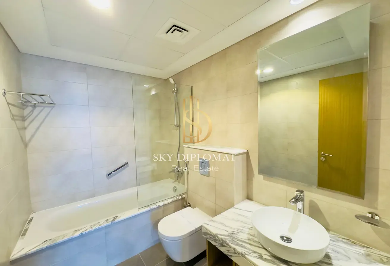 2BHK + STUDY l Sea View l Ready To Move