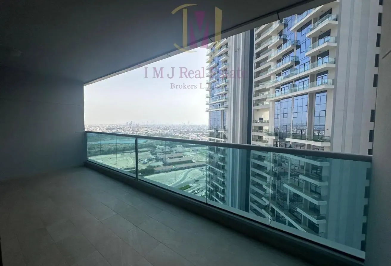 Furnished | Mid Floor | Canal View | Available