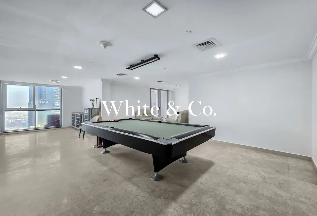 OVER 7500 SQFT | PRIVATE POOL | AVAILABLE