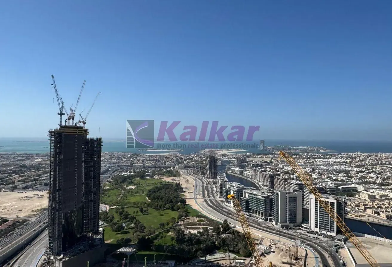 Spacious 2 BR | Prime Location | Sea View Balcony
