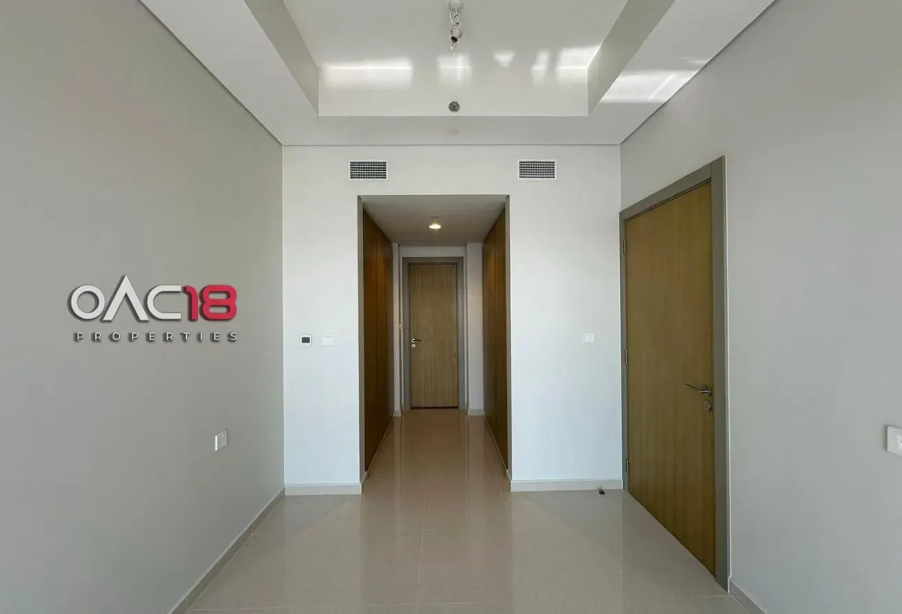 Semi-Furnished | High Floor | Canal View