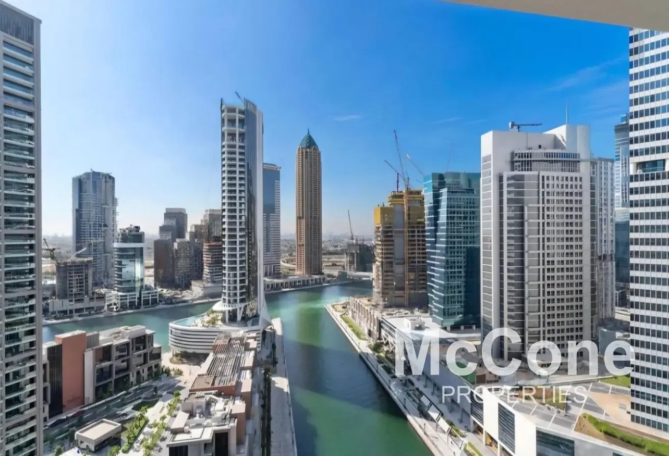 Full Canal View | High Floor | Prime Location