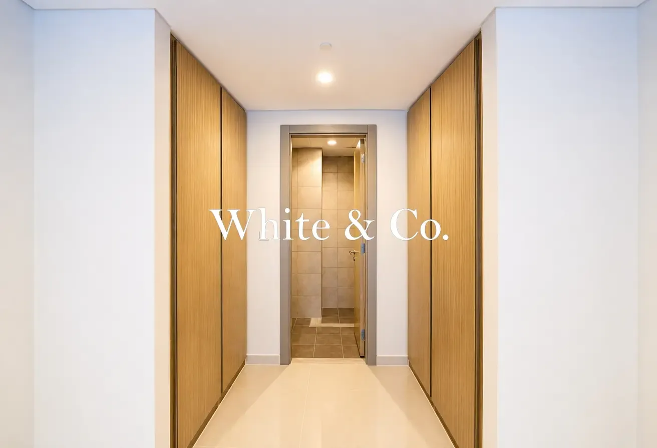 StablesPool view | Unfurnished | Vacant
